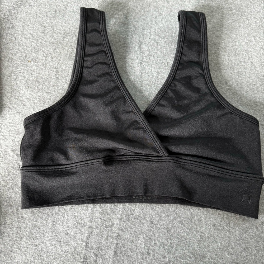 Good American Crossover Sports Bra Top Dark Gray Size‎ 2
